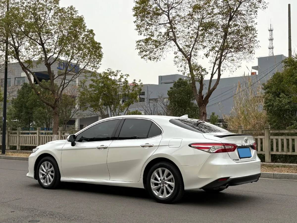 2021 Toyota Camry 2.0L 178HP L4 CVT,autocango,china used car exporter,china ev exporter,chinese used car exporter,chinese used ev exporter