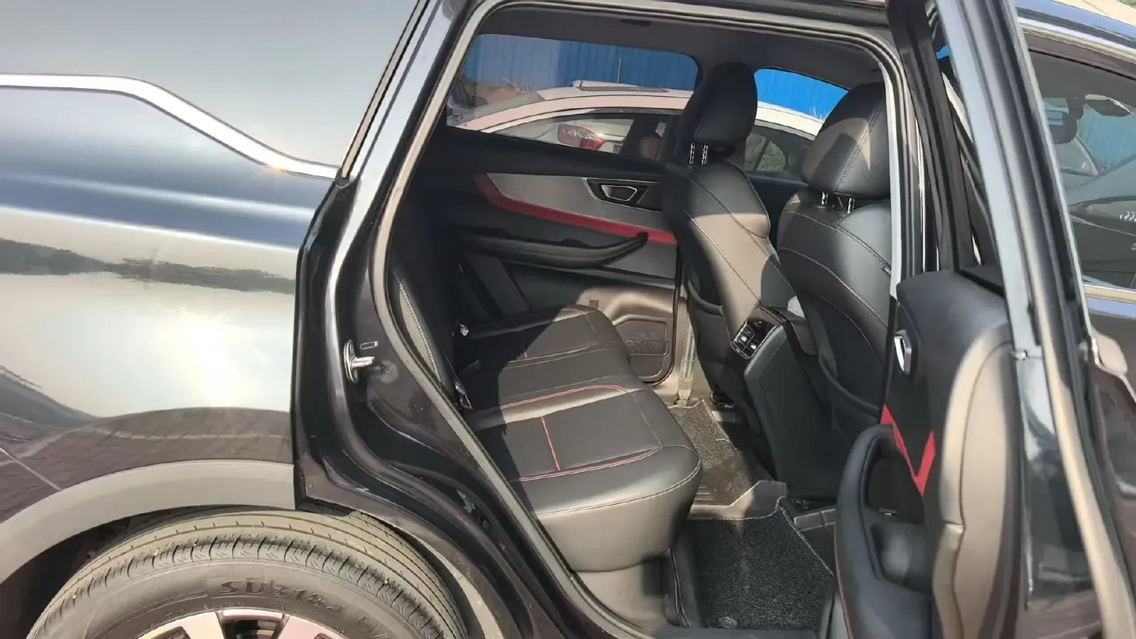 2020 Chery Tiggo 7 1.5T 156HP L4 CVT,autocango,china used car exporter,china ev exporter,chinese used car exporter,chinese used ev exporter