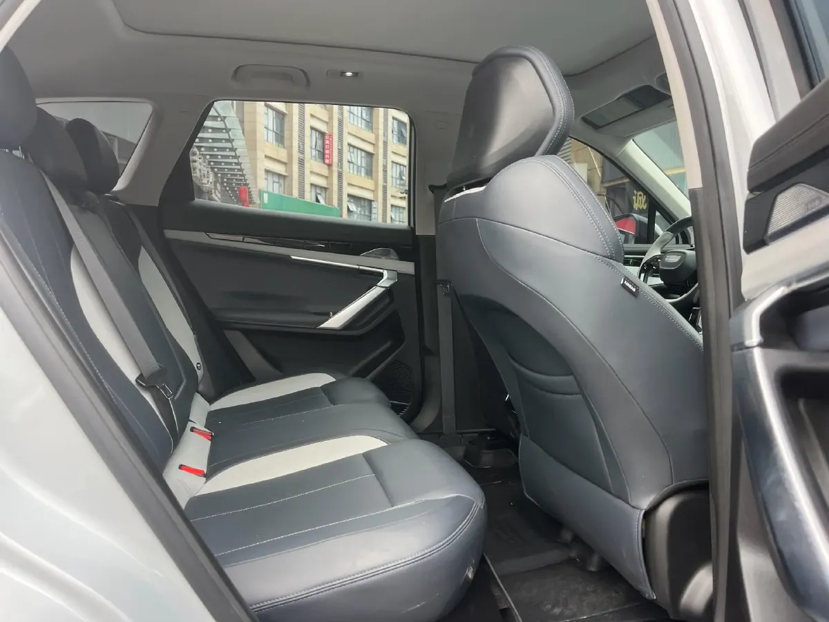 2024 Geely StarRay 1.5T 181HP L4 7DCT,autocango,china used car exporter,china ev exporter,chinese used car exporter,chinese used ev exporter