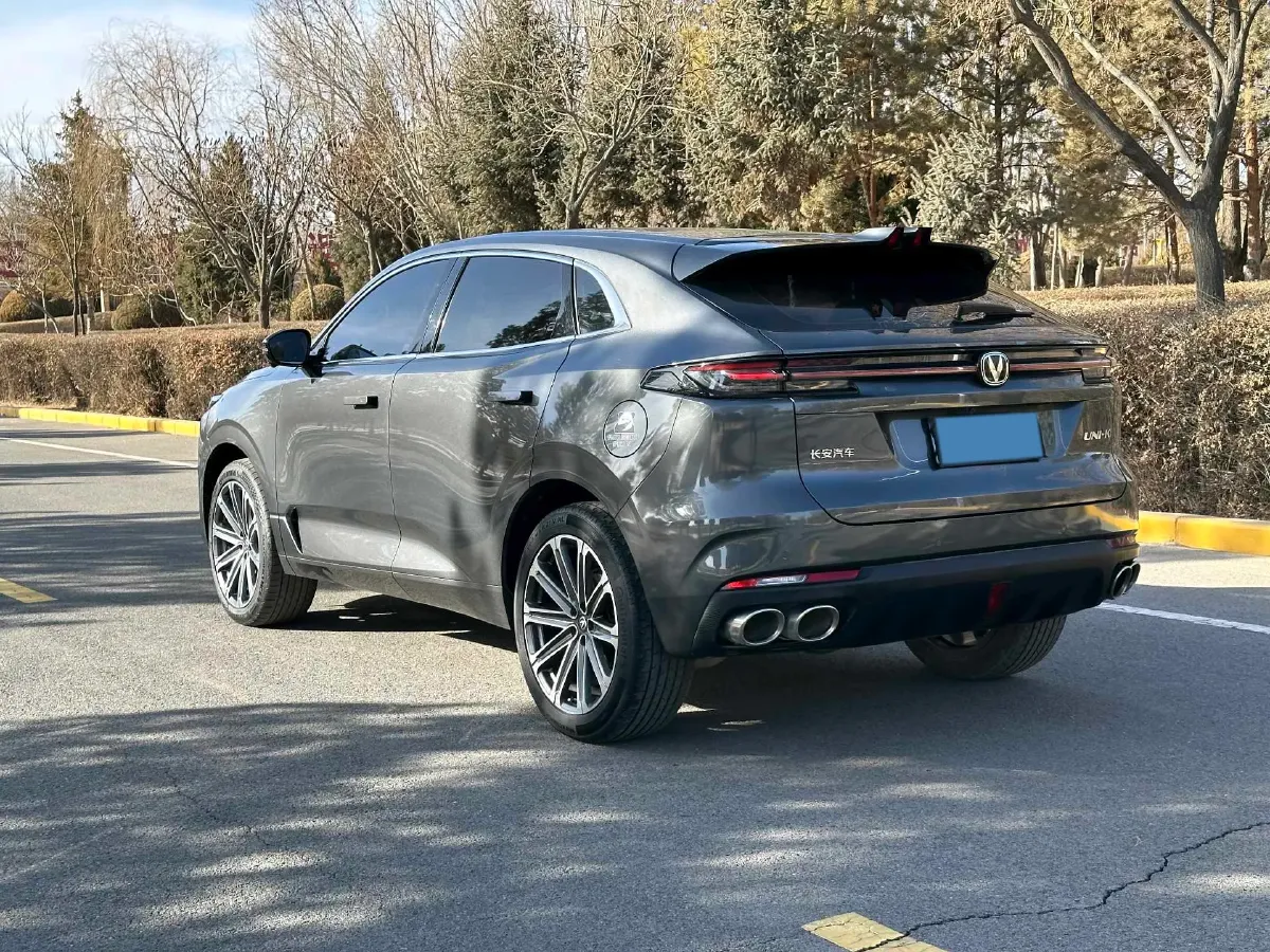 2023 ChangAn UNI-K 2.0T 233HP L4 8AT,autocango,china used car exporter,china ev exporter,chinese used car exporter,chinese used ev exporter