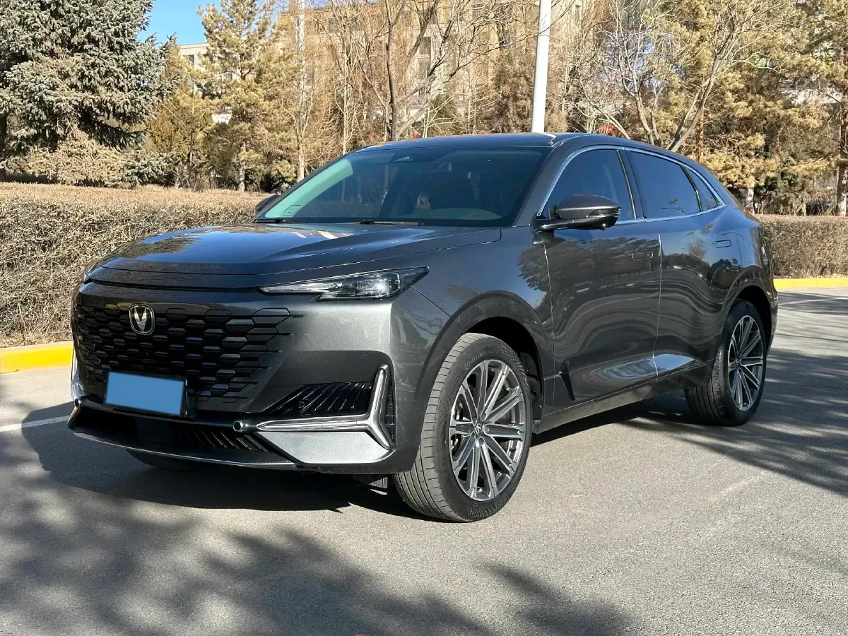 2023 ChangAn UNI-K 2.0T 233HP L4 8AT,autocango,china used car exporter,china ev exporter,chinese used car exporter,chinese used ev exporter