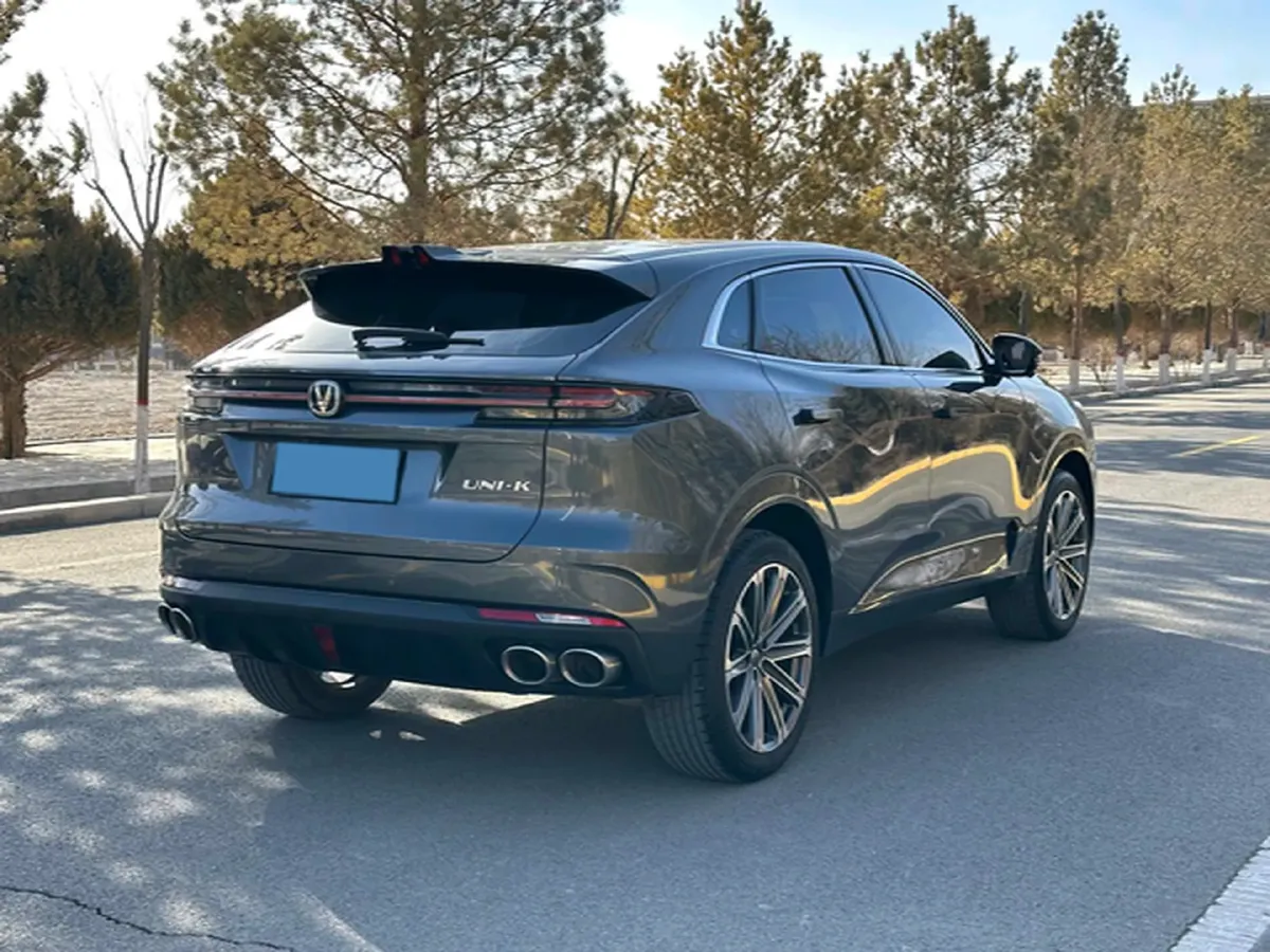 2023 ChangAn UNI-K 2.0T 233HP L4 8AT,autocango,china used car exporter,china ev exporter,chinese used car exporter,chinese used ev exporter