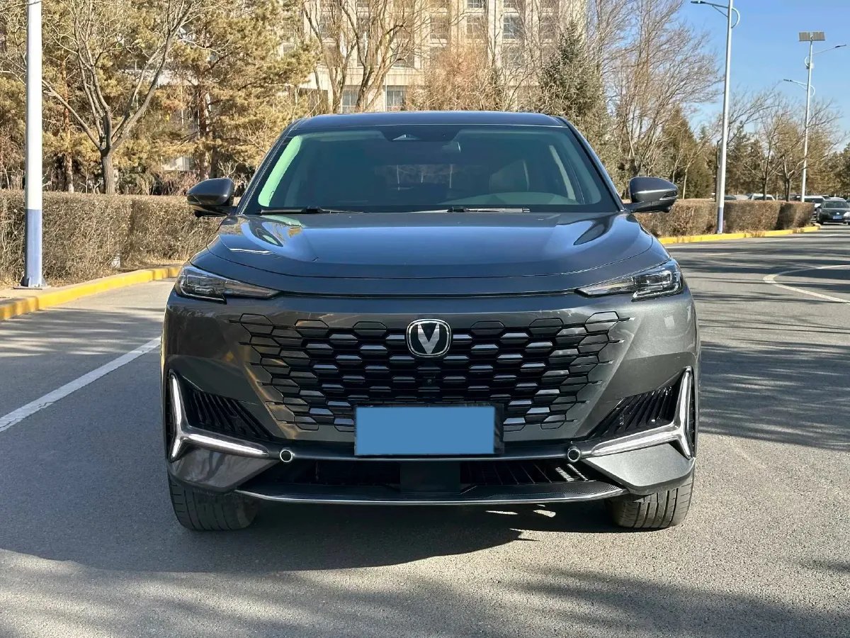 2023 ChangAn UNI-K 2.0T 233HP L4 8AT,autocango,china used car exporter,china ev exporter,chinese used car exporter,chinese used ev exporter