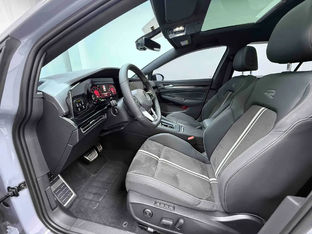 2023 Volkswagen Golf 1.4T 150HP L4 7DCT,autocango,china used car exporter,china ev exporter,chinese used car exporter,chinese used ev exporter