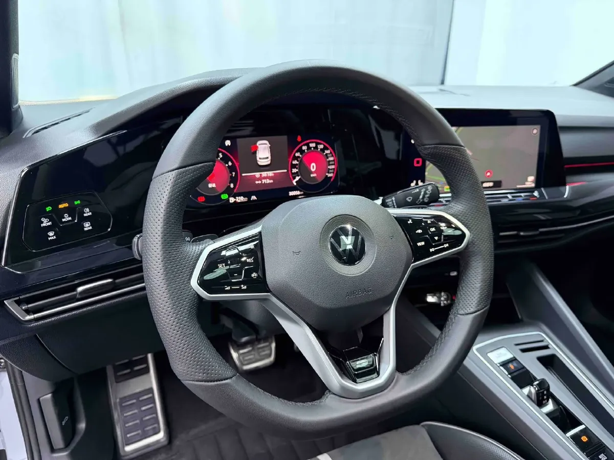 2023 Volkswagen Golf 1.4T 150HP L4 7DCT,autocango,china used car exporter,china ev exporter,chinese used car exporter,chinese used ev exporter