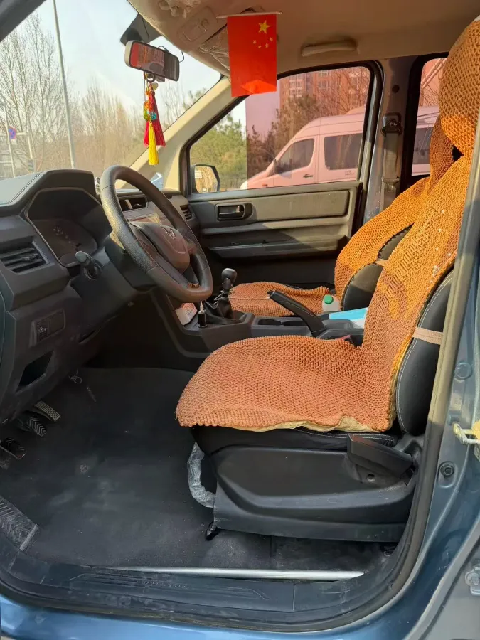 2019 WuLing HongGuang Plus 1.5T 147HP L4 6MT,autocango,china used car exporter,china ev exporter,chinese used car exporter,chinese used ev exporter