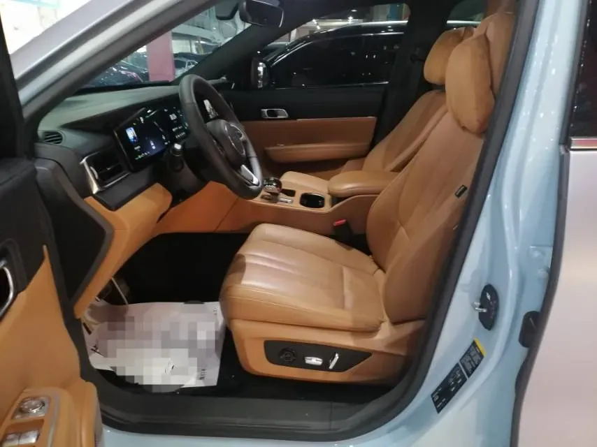 2020 Li ONE Range Extended 131HP REEV 40.5KWH,autocango,china used car exporter,china ev exporter,chinese used car exporter,chinese used ev exporter