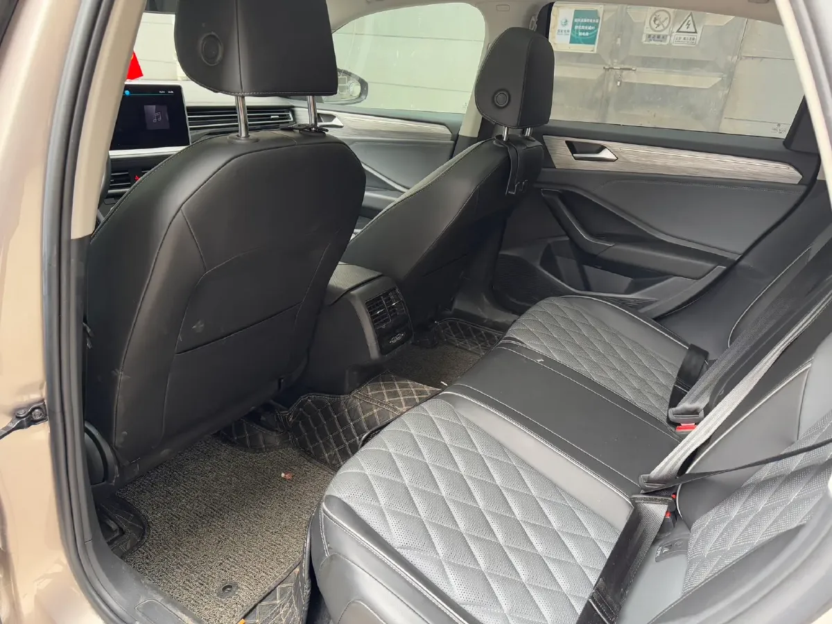 2023 Volkswagen Sagitar 1.4T 150HP L4 7DCT,autocango,china used car exporter,china ev exporter,chinese used car exporter,chinese used ev exporter