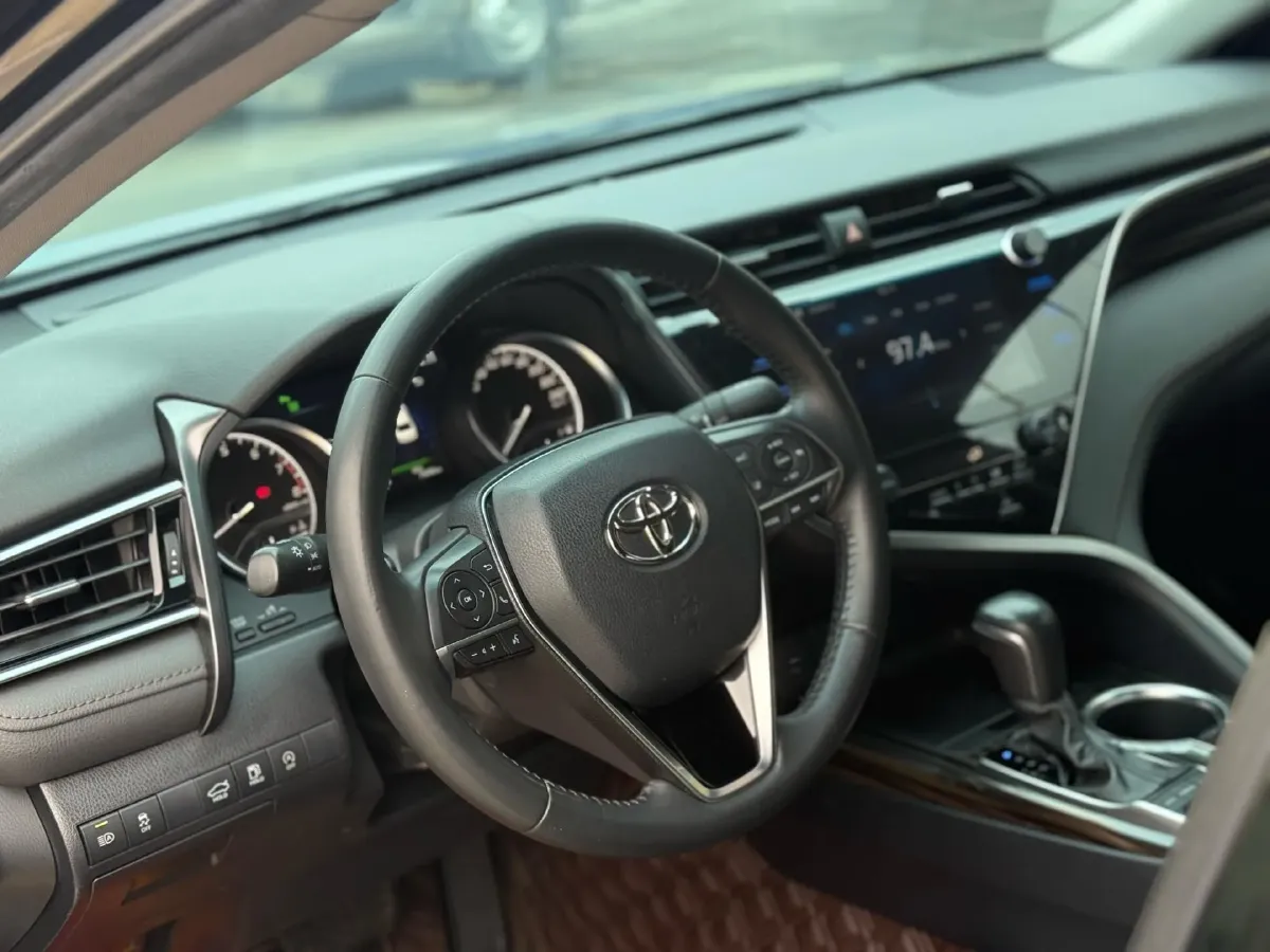 2019 Toyota Camry 2.5L 209HP L4 8AT,autocango,china used car exporter,china ev exporter,chinese used car exporter,chinese used ev exporter