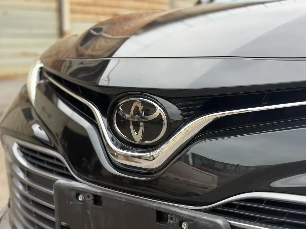 2019 Toyota Camry 2.5L 209HP L4 8AT,autocango,china used car exporter,china ev exporter,chinese used car exporter,chinese used ev exporter