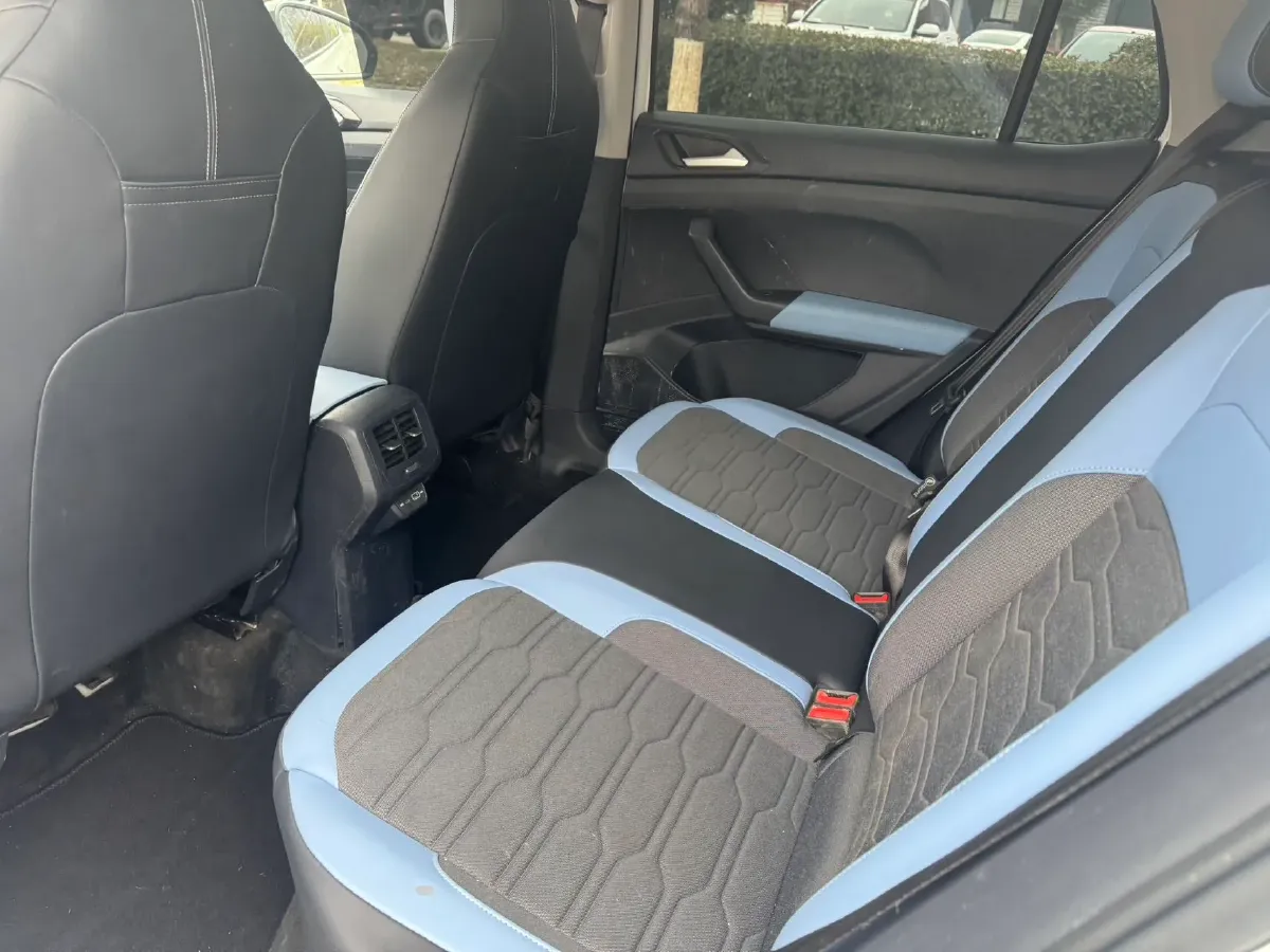 2025 Volkswagen Tharu 1.5T 160HP L4 7DCT,autocango,china used car exporter,china ev exporter,chinese used car exporter,chinese used ev exporter