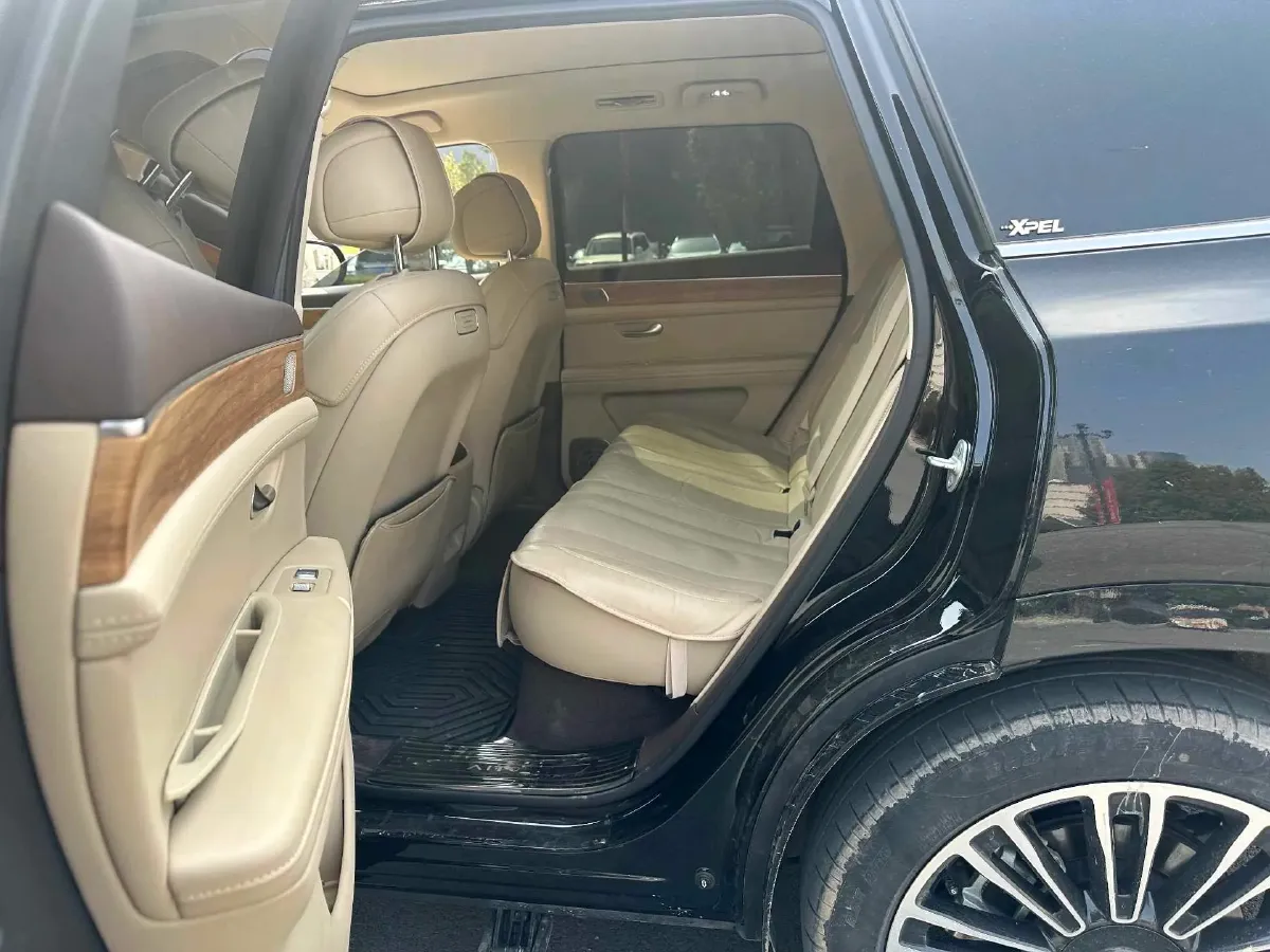 2024 AITO AITO M7 1.5T 152HP L4 REEV 40KWH,autocango,china used car exporter,china ev exporter,chinese used car exporter,chinese used ev exporter