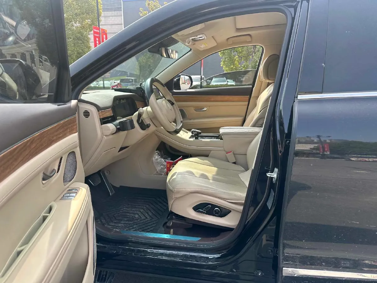 2024 AITO AITO M7 1.5T 152HP L4 REEV 40KWH,autocango,china used car exporter,china ev exporter,chinese used car exporter,chinese used ev exporter