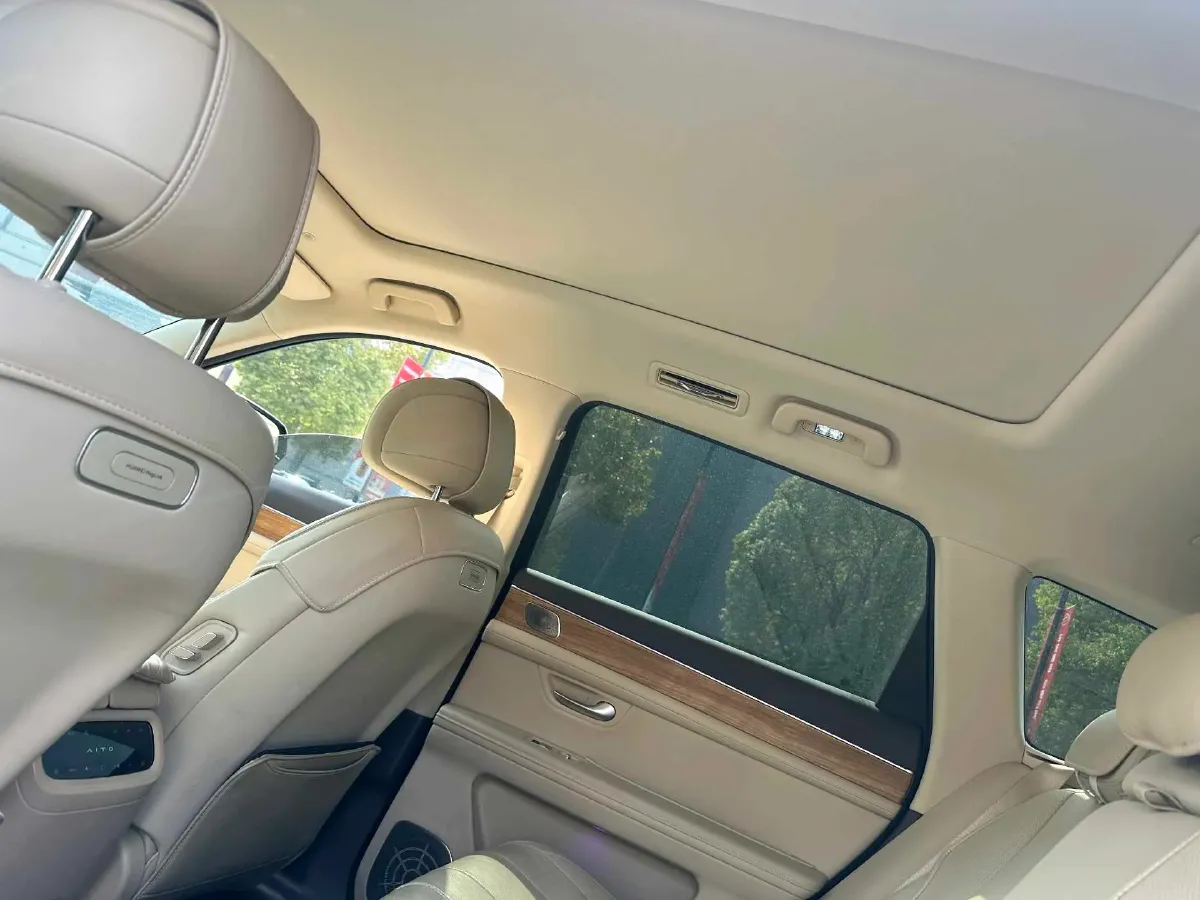 2024 AITO AITO M7 1.5T 152HP L4 REEV 40KWH,autocango,china used car exporter,china ev exporter,chinese used car exporter,chinese used ev exporter