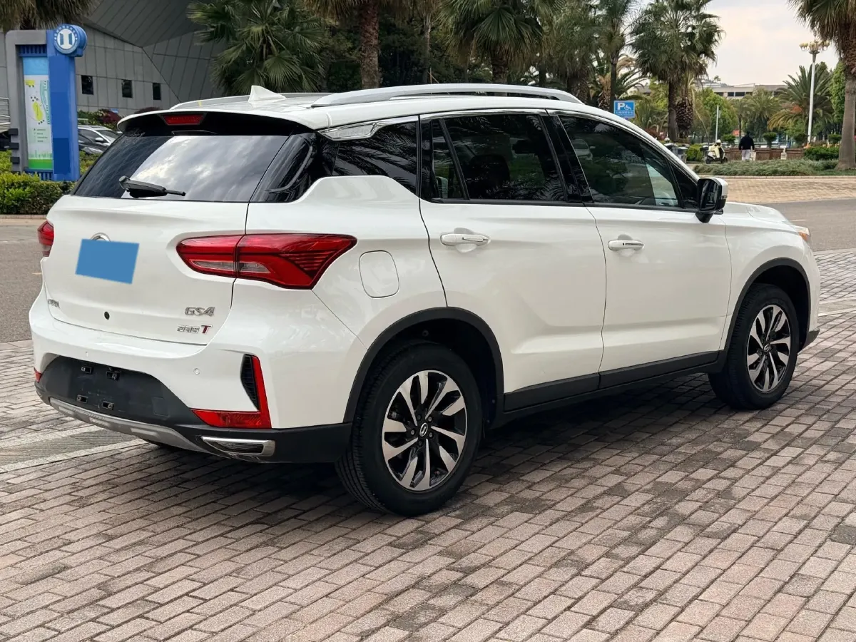 2017 GAC Trumpchi GS4 1.5T 152HP L4 6AT,autocango,china used car exporter,china ev exporter,chinese used car exporter,chinese used ev exporter