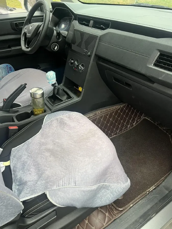 2019 WuLing HongGuang Plus 1.5T 147HP L4 6MT,autocango,china used car exporter,china ev exporter,chinese used car exporter,chinese used ev exporter