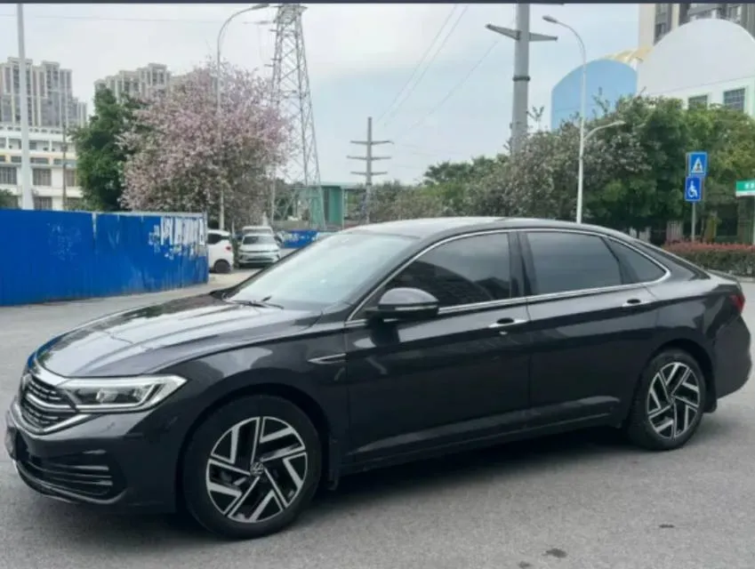 2023 Volkswagen Sagitar 1.4T 150HP L4 7DCT,autocango,china used car exporter,china ev exporter,chinese used car exporter,chinese used ev exporter