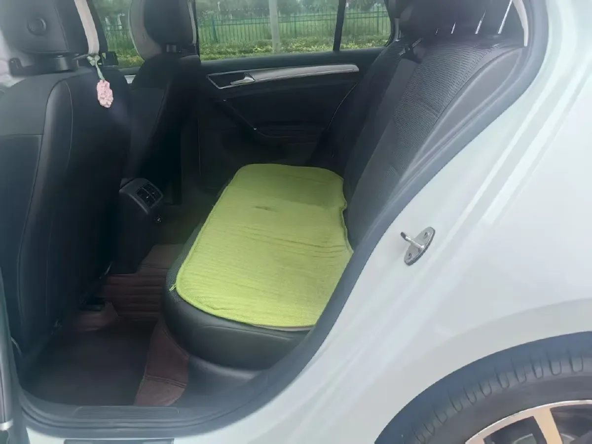 2020 Volkswagen Golf 1.4T 150HP L4 7DCT,autocango,china used car exporter,china ev exporter,chinese used car exporter,chinese used ev exporter