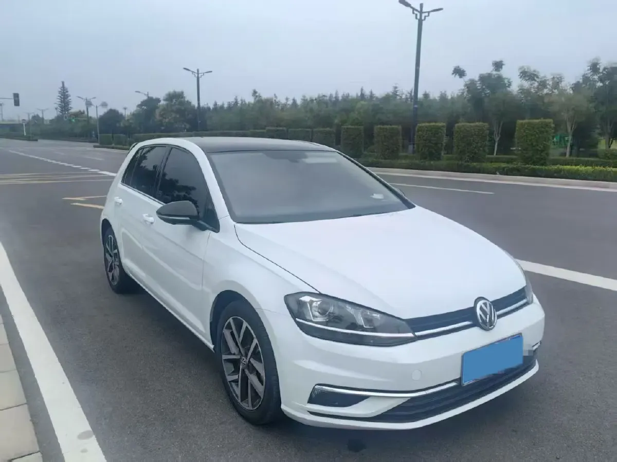 2020 Volkswagen Golf 1.4T 150HP L4 7DCT,autocango,china used car exporter,china ev exporter,chinese used car exporter,chinese used ev exporter