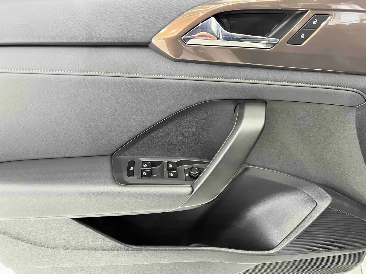 2022 Volkswagen Tharu 1.4T 150HP L4 7DCT,autocango,china used car exporter,china ev exporter,chinese used car exporter,chinese used ev exporter