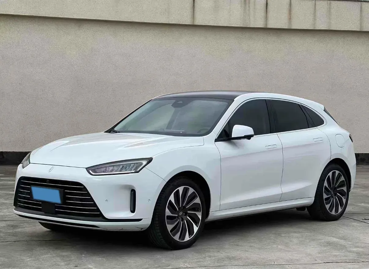 2022 Isuzu Mu-X 2.0T 220HP L4 8AT,autocango,china used car exporter,china ev exporter,chinese used car exporter,chinese used ev exporter