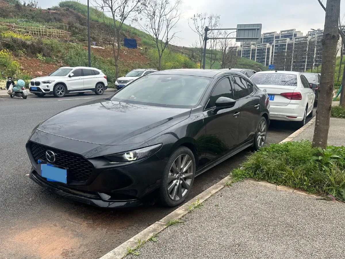 2022 Mazda 3 Axela 2.0L 158HP L4 6AT,autocango,china used car exporter,china ev exporter,chinese used car exporter,chinese used ev exporter