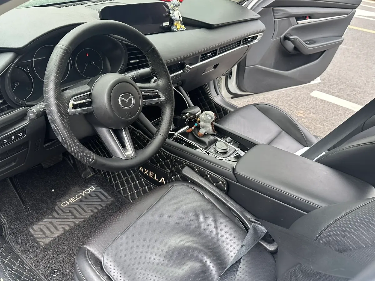 2022 Mazda 3 Axela 2.0L 158HP L4 6AT,autocango,china used car exporter,china ev exporter,chinese used car exporter,chinese used ev exporter