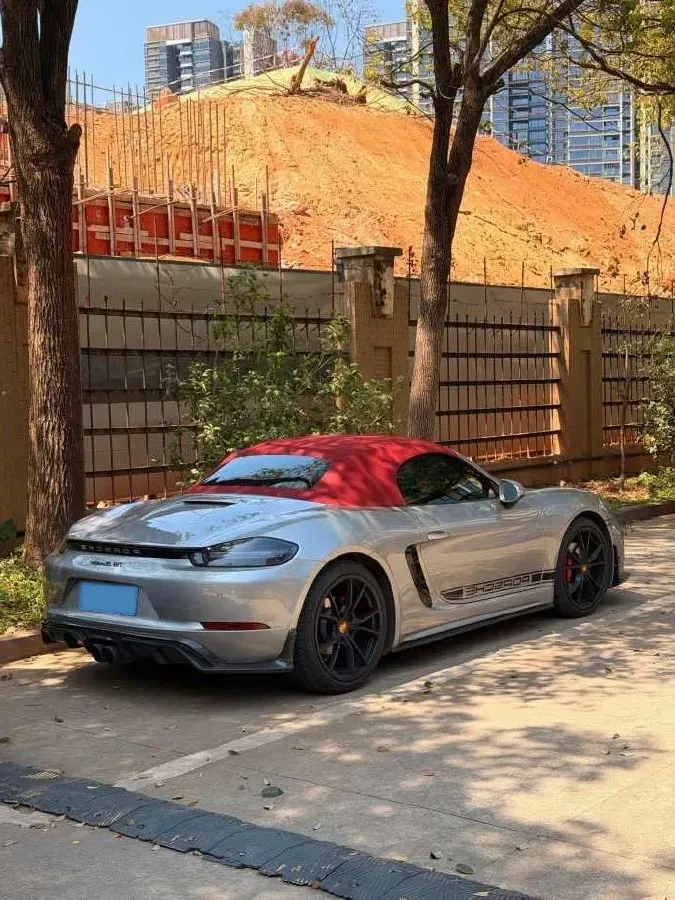 2018 Porsche 718 2.0T 250HP H4 7DCT,autocango,china used car exporter,china ev exporter,chinese used car exporter,chinese used ev exporter