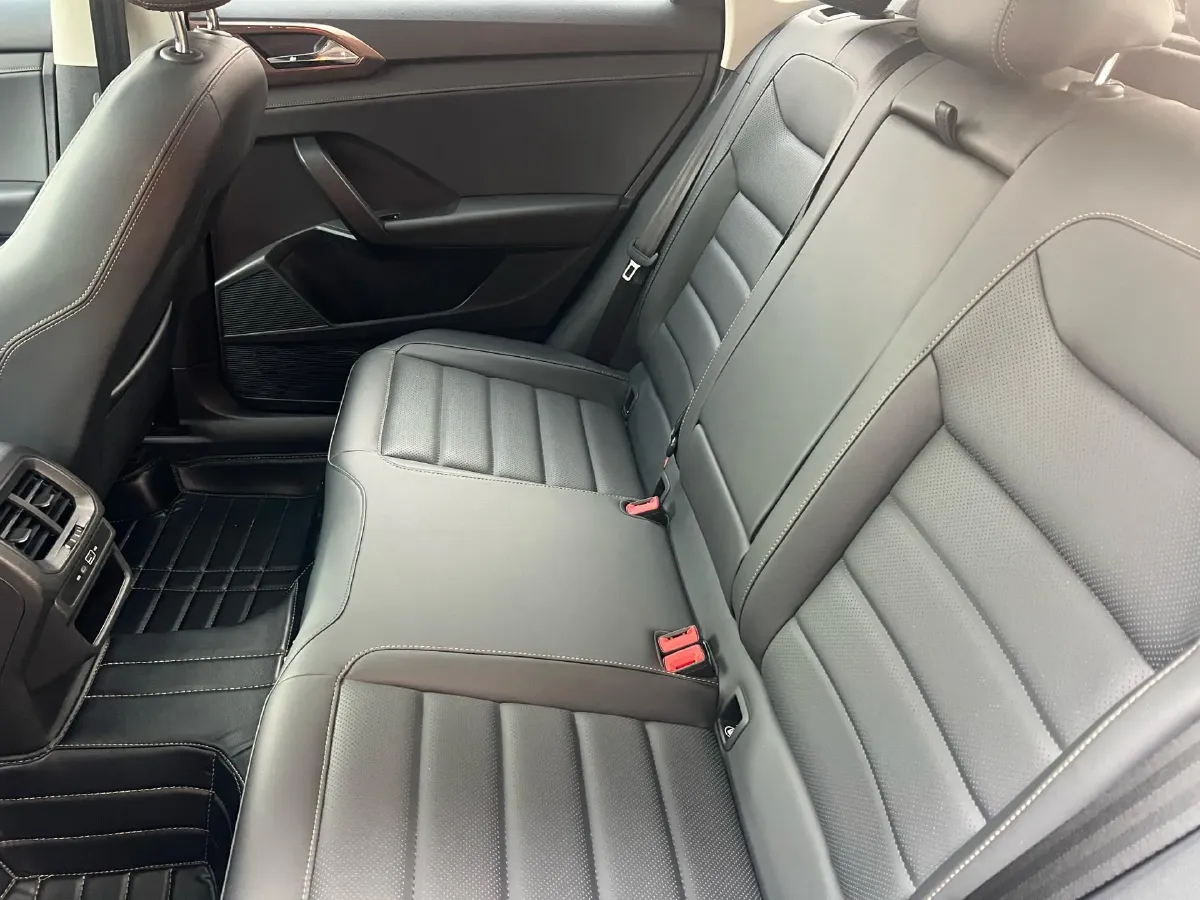 2021 Volkswagen Tharu 1.4T 150HP L4 7DCT,autocango,china used car exporter,china ev exporter,chinese used car exporter,chinese used ev exporter