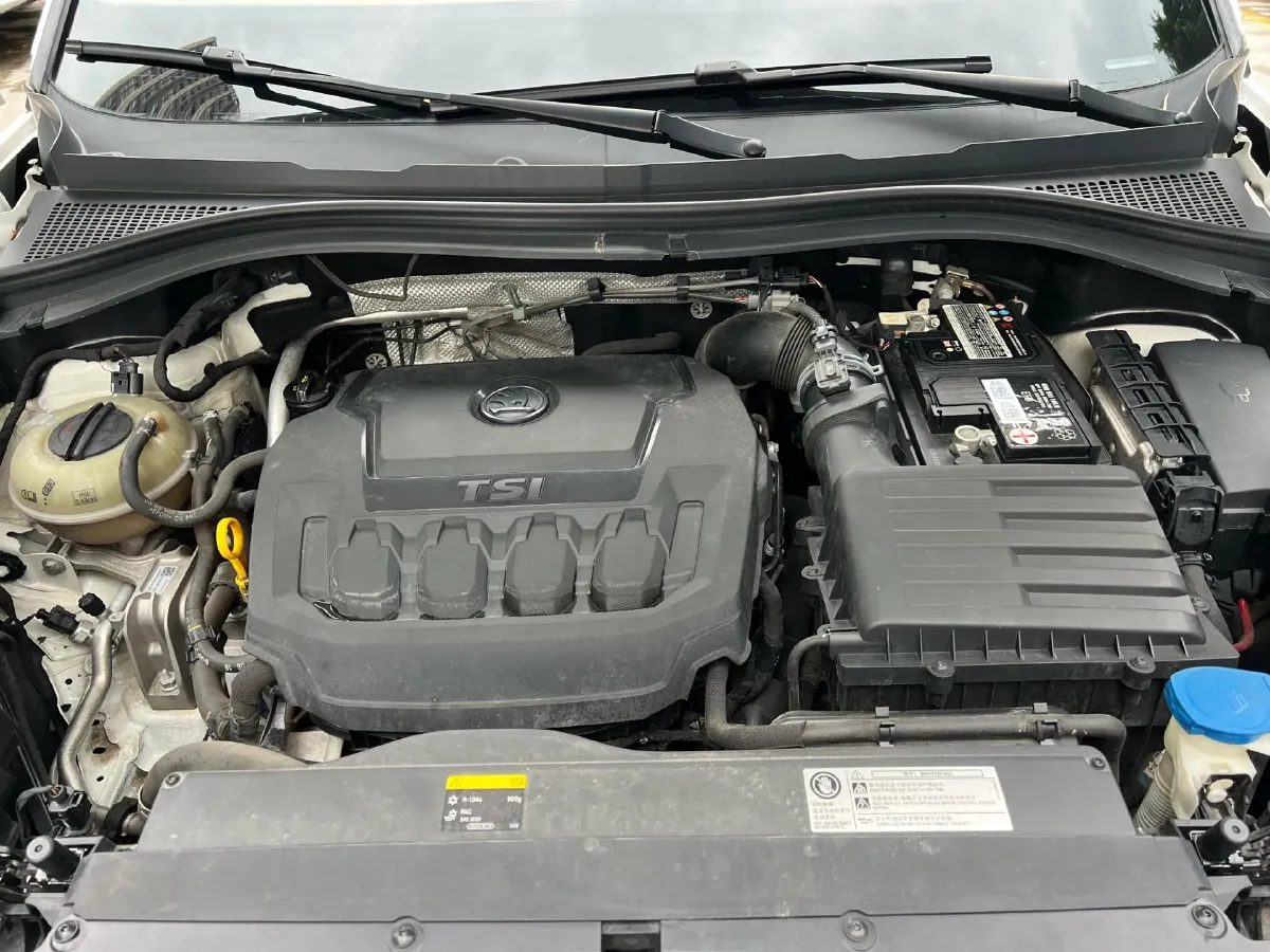 2018 Skoda Kodiak 2.0T 186HP L4 7DCT,autocango,china used car exporter,china ev exporter,chinese used car exporter,chinese used ev exporter