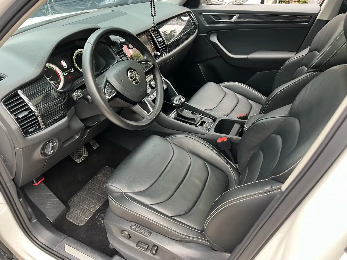 2018 Skoda Kodiak 2.0T 186HP L4 7DCT,autocango,china used car exporter,china ev exporter,chinese used car exporter,chinese used ev exporter