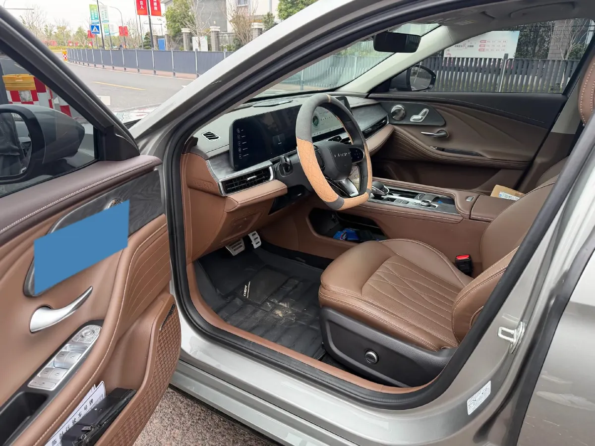 2025 Chery Arrizo 8 2.0T 254HP L4 7DCT,autocango,china used car exporter,china ev exporter,chinese used car exporter,chinese used ev exporter