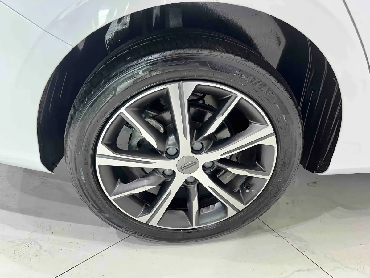 2022 Geely Emgrand 1.5L 114HP L4 CVT,autocango,china used car exporter,china ev exporter,chinese used car exporter,chinese used ev exporter