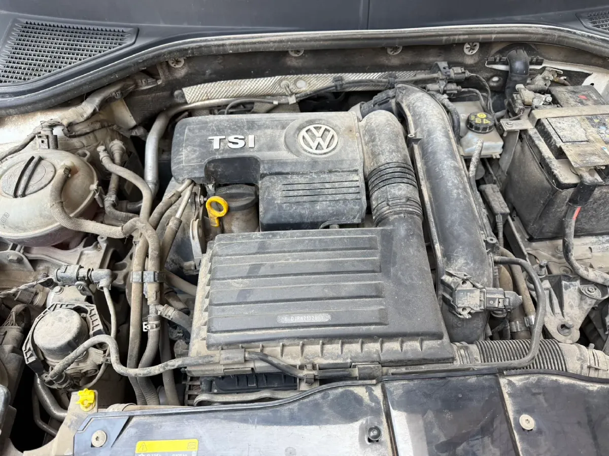 2019 Volkswagen T-Roc 1.4T 131HP L4 7DCT,autocango,china used car exporter,china ev exporter,chinese used car exporter,chinese used ev exporter