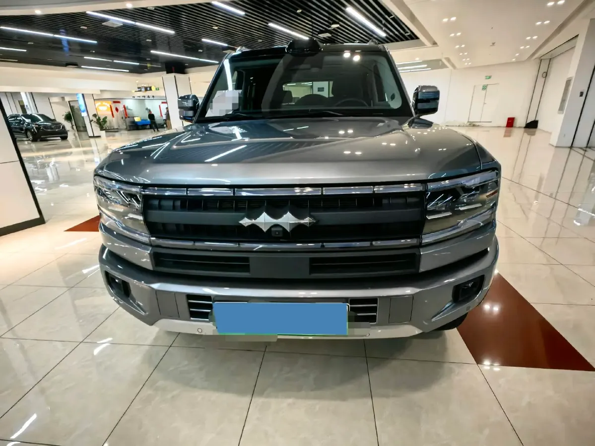 2025 FangChengBao Bao 5 1.5T 194HP L4 E-CVT PHEV 31.8KWH,autocango,china used car exporter,china ev exporter,chinese used car exporter,chinese used ev exporter