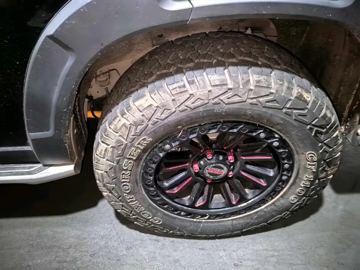 2019 Roewe RX8 2.0T 222HP L4 6AT,autocango,china used car exporter,china ev exporter,chinese used car exporter,chinese used ev exporter