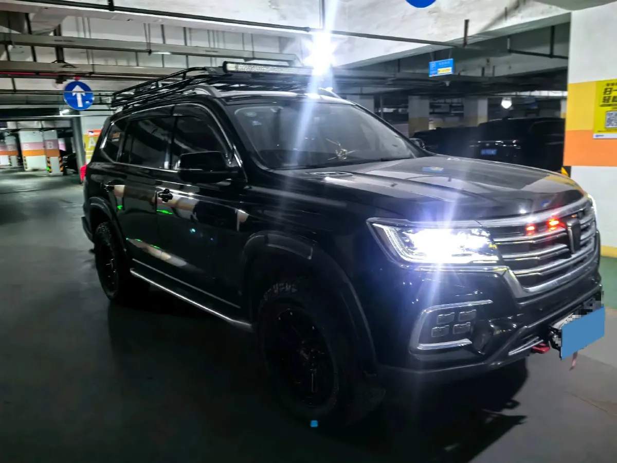 2019 Roewe RX8 2.0T 222HP L4 6AT,autocango,china used car exporter,china ev exporter,chinese used car exporter,chinese used ev exporter