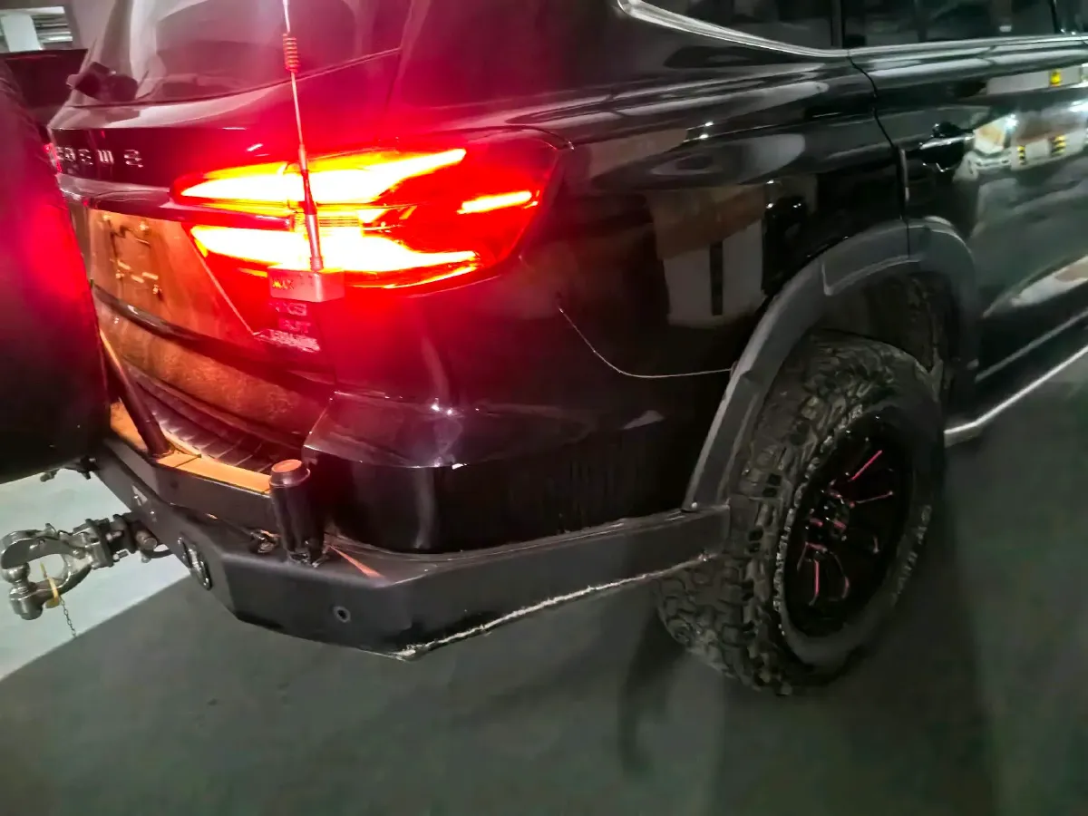 2019 Roewe RX8 2.0T 222HP L4 6AT,autocango,china used car exporter,china ev exporter,chinese used car exporter,chinese used ev exporter