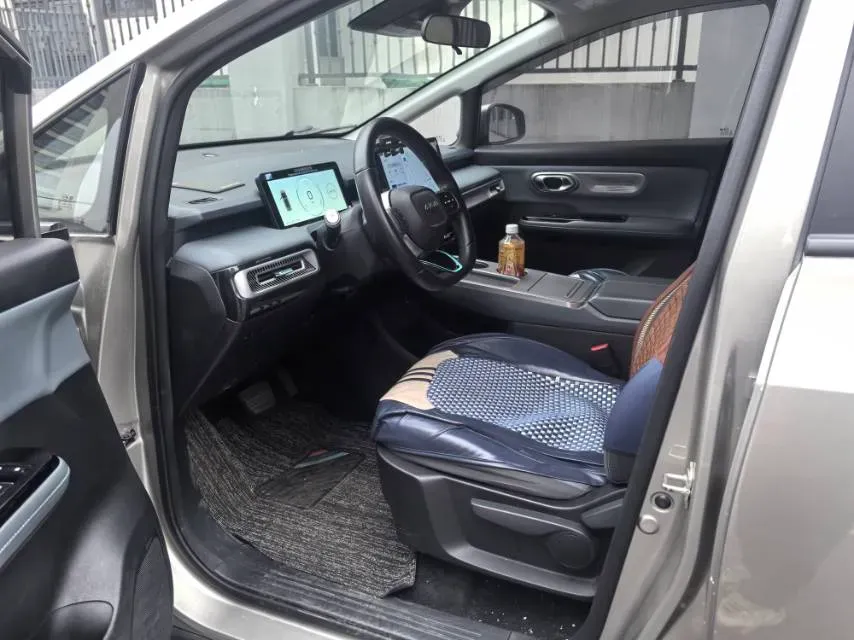 2024 Leapmotor C11 1.5L 95HP L4 REEV 43.74KWH,autocango,china used car exporter,china ev exporter,chinese used car exporter,chinese used ev exporter