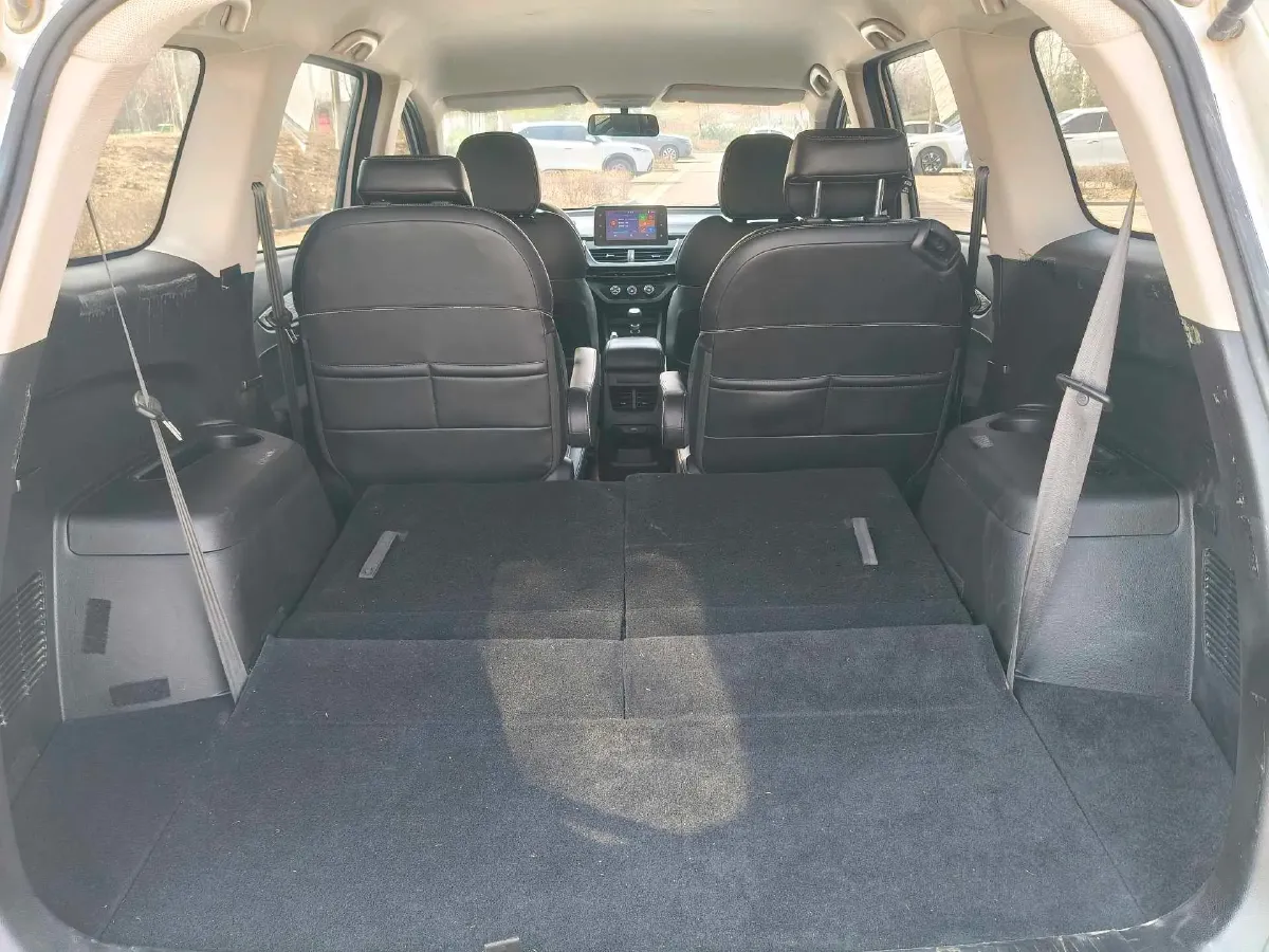 2018 BaoJun 360 1.5L 112HP L4 6MT,autocango,china used car exporter,china ev exporter,chinese used car exporter,chinese used ev exporter