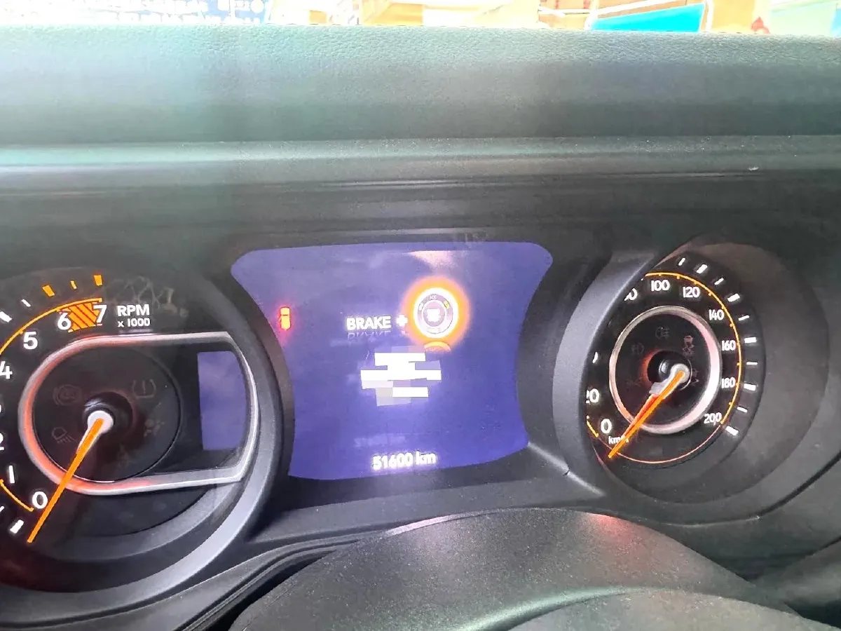 2024 Jeep Wrangler 2.0T 266HP L4 8AT,autocango,china used car exporter,china ev exporter,chinese used car exporter,chinese used ev exporter