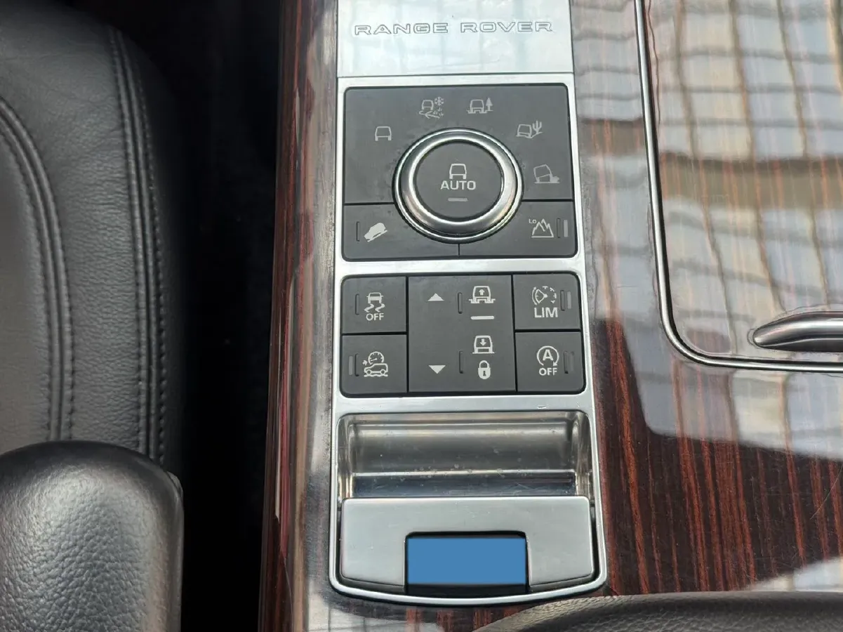 2017 Land Rover Range Rover 3.0T 340HP V6 8AT,autocango,china used car exporter,china ev exporter,chinese used car exporter,chinese used ev exporter