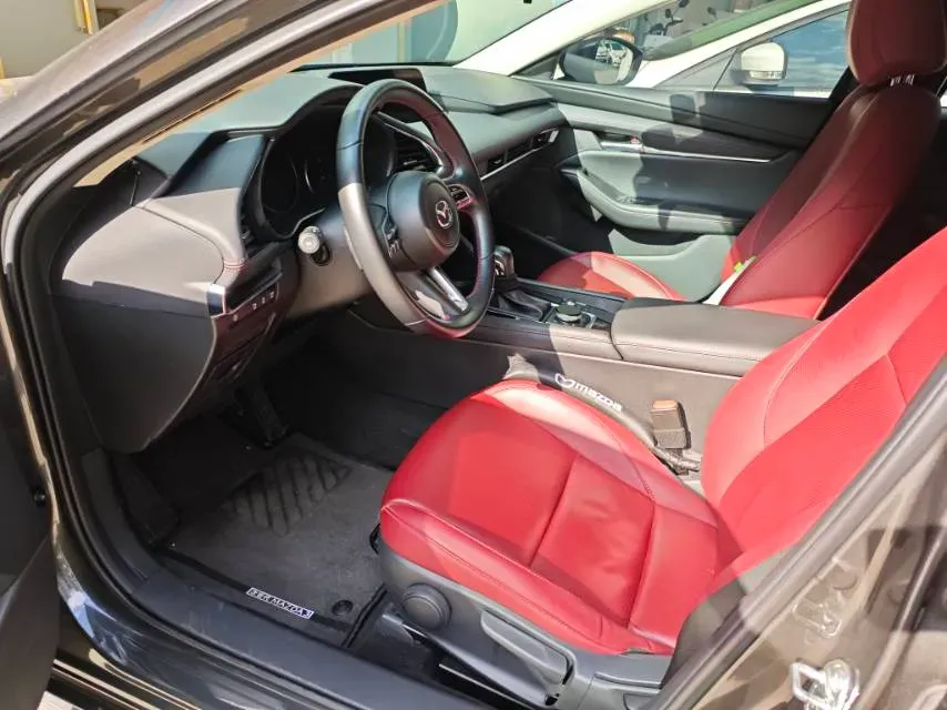 2022 Mazda 3 Axela 2.0L 158HP L4 6AT,autocango,china used car exporter,china ev exporter,chinese used car exporter,chinese used ev exporter