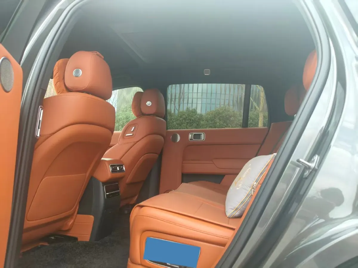 2023 Li L7 Range Extended 154HP REEV 40.9KWH,autocango,china used car exporter,china ev exporter,chinese used car exporter,chinese used ev exporter