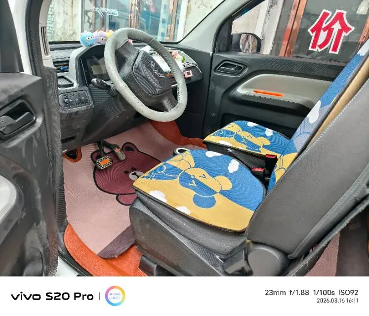 2022 LingBox uni BEV 11.52KWH,autocango,china used car exporter,china ev exporter,chinese used car exporter,chinese used ev exporter