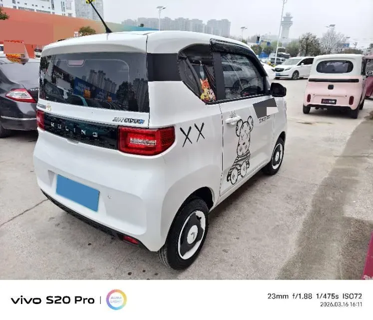2022 LingBox uni BEV 11.52KWH,autocango,china used car exporter,china ev exporter,chinese used car exporter,chinese used ev exporter