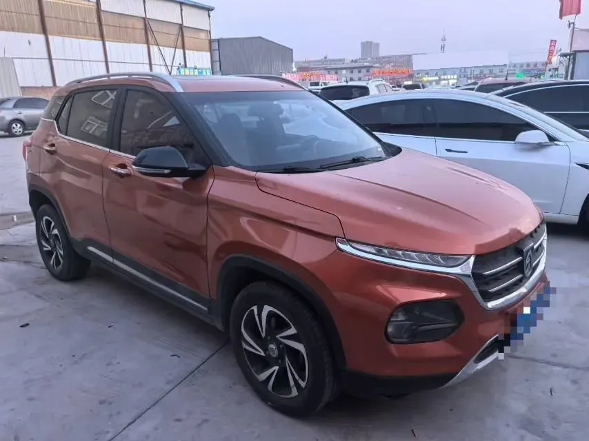 2017 HaiMa S5 Young Edition 1.6L 122HP L4 5MT,autocango,china used car exporter,china ev exporter,chinese used car exporter,chinese used ev exporter