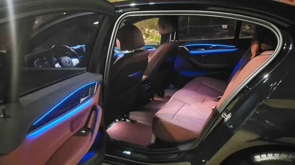 2022 BMW 5 Series 2.0T 184HP L4 8AT,autocango,china used car exporter,china ev exporter,chinese used car exporter,chinese used ev exporter