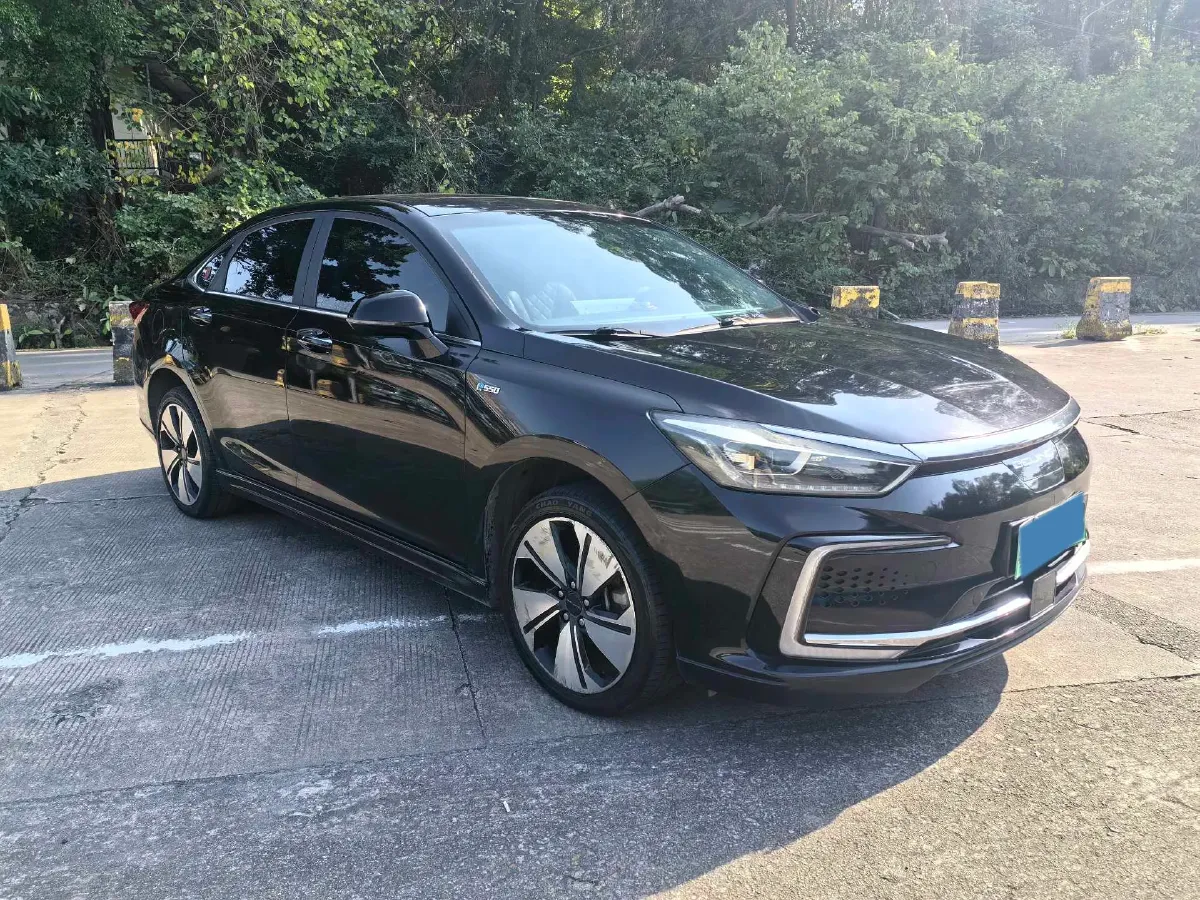 2019 BeiJing Auto EU7 BEV 60.225KWH,autocango,china used car exporter,china ev exporter,chinese used car exporter,chinese used ev exporter