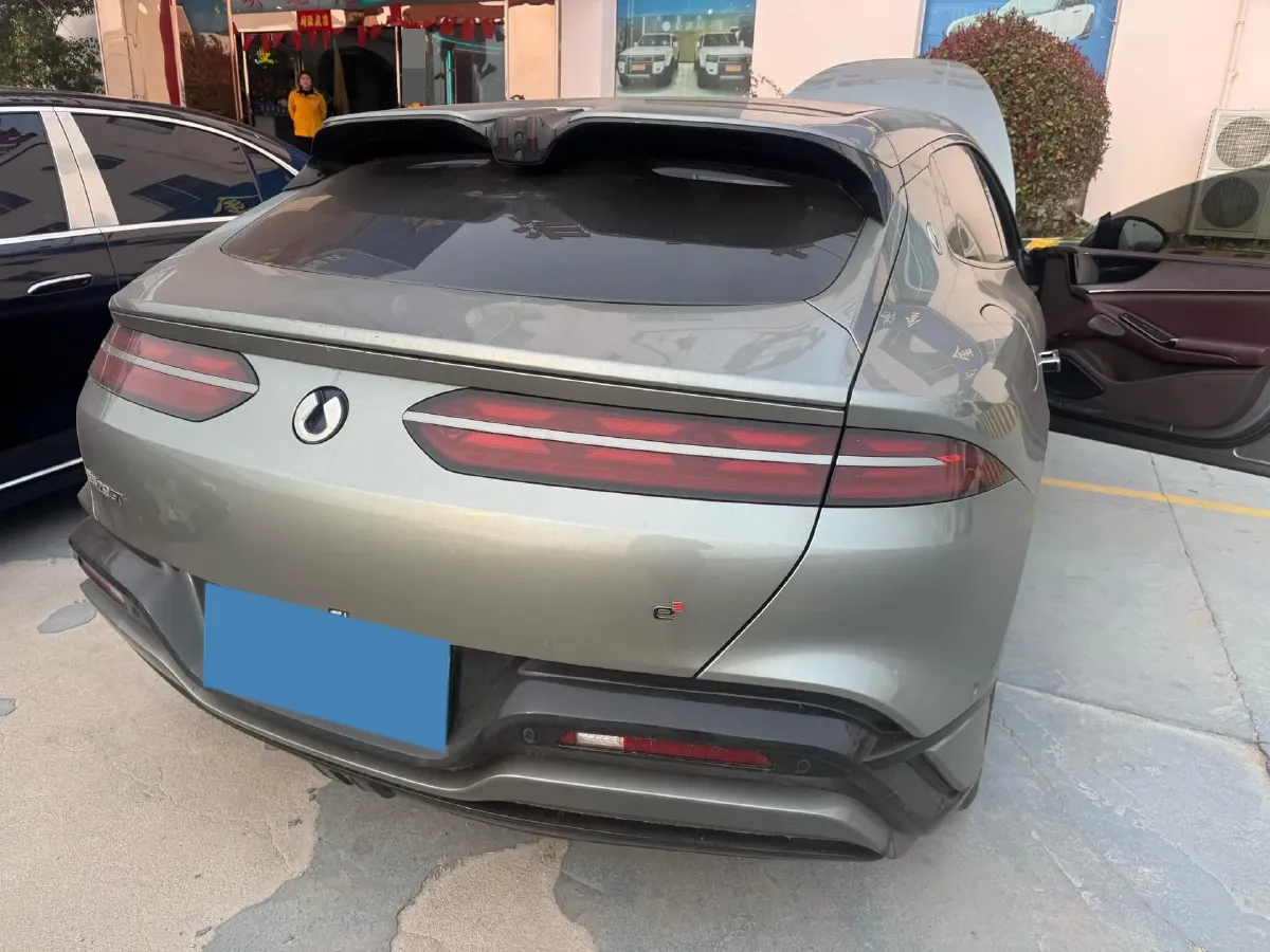 2024 Denza DenzaZ9GT 2.0T 207HP L4 E-CVT PHEV 38.5KWH,autocango,china used car exporter,china ev exporter,chinese used car exporter,chinese used ev exporter